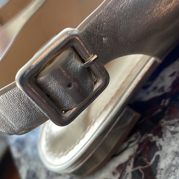 Sandals - Picture 3 of 7